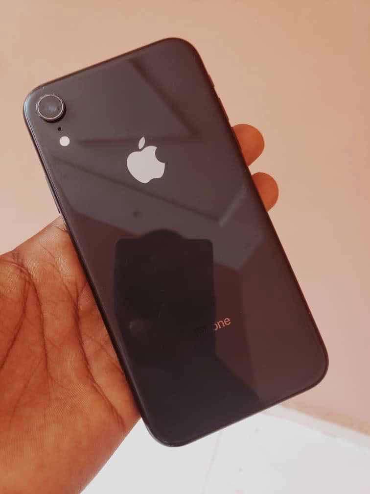 iPhone XR 